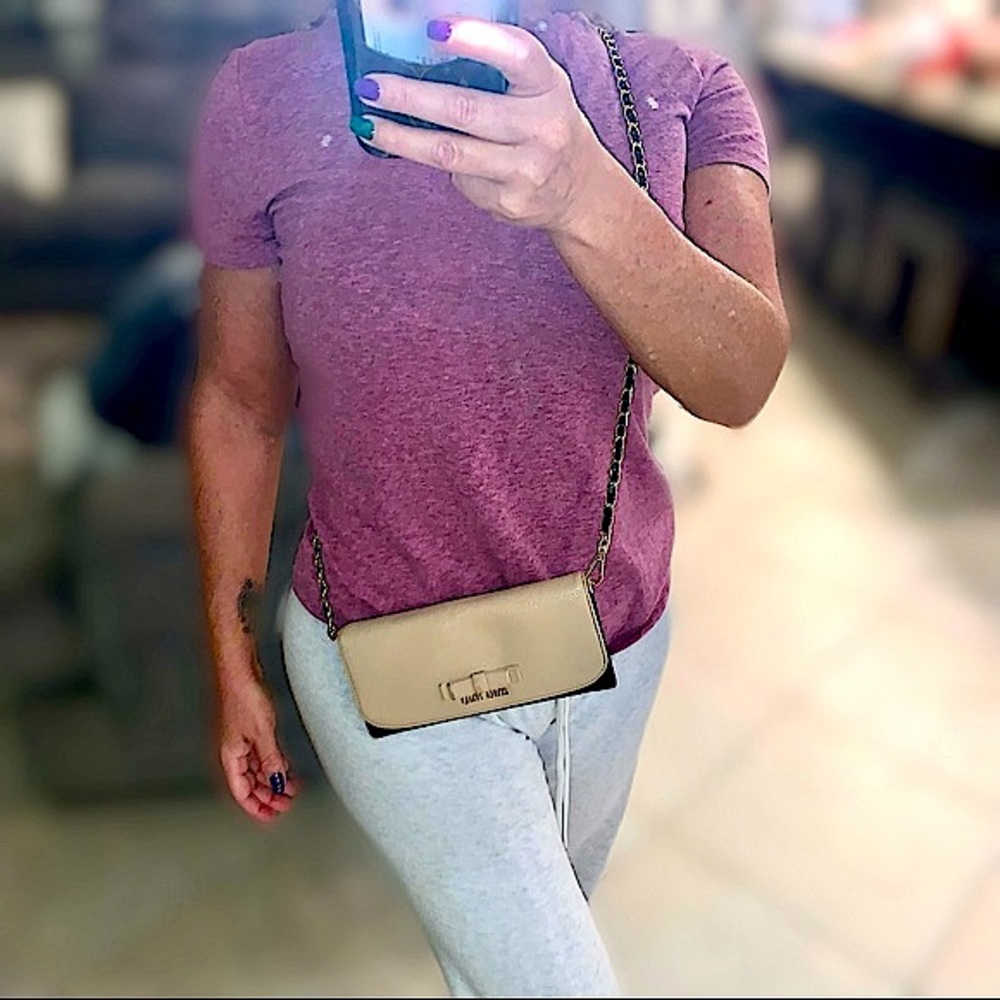 Miu Miu Beige and Black Bow Detail Continental Wallet & conversion WOC(not perm)